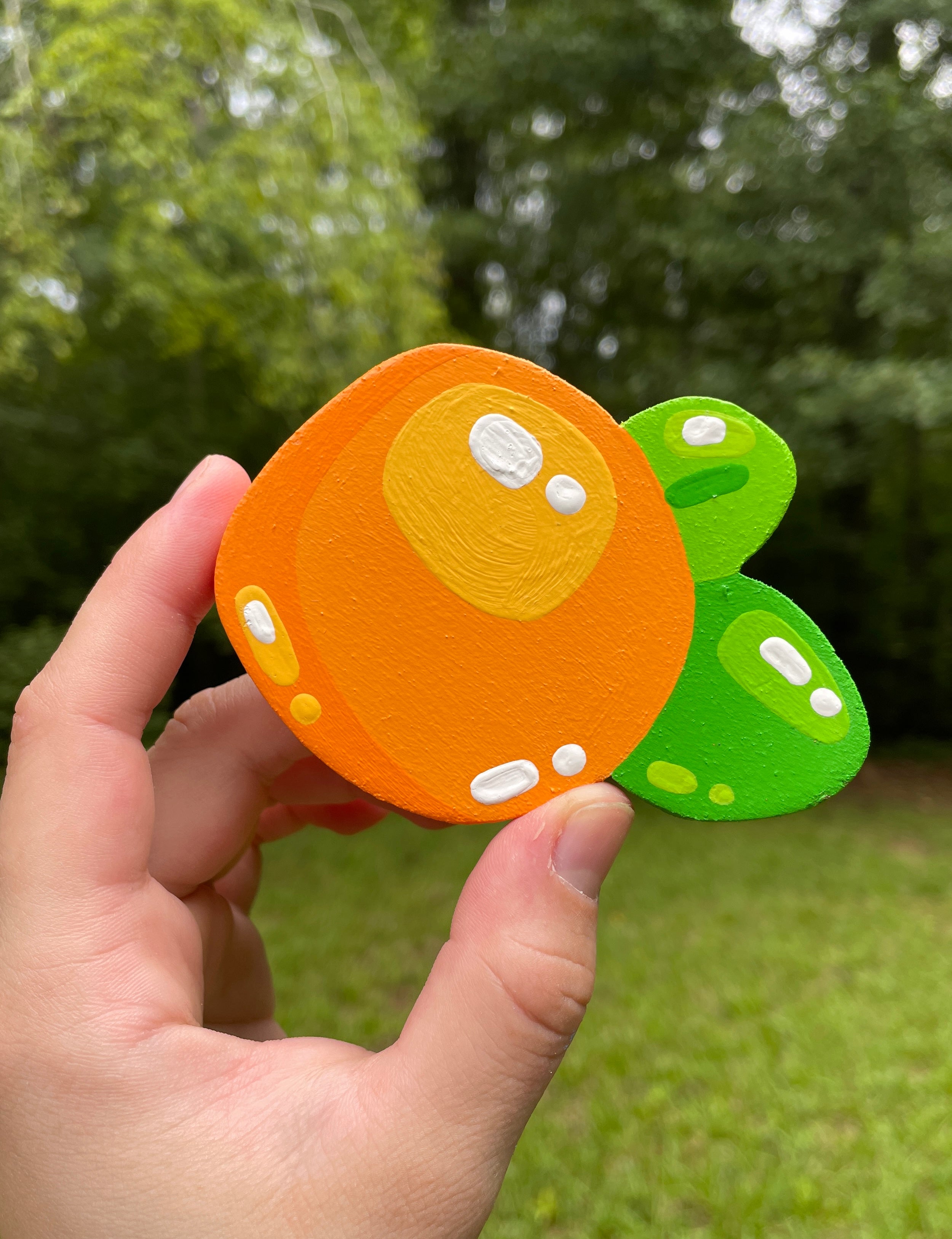 Chunky Orange Magnet with Leaf